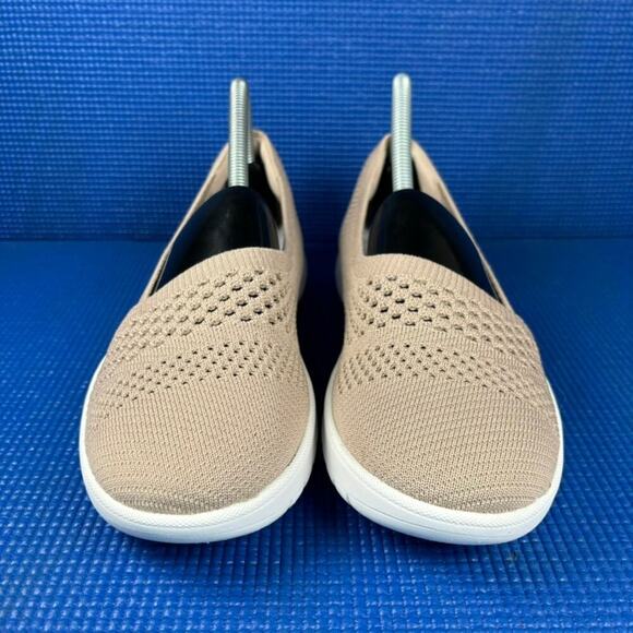 🔴 CLARKS ADELLA MOON Women`s Size 8W Beige White Walking Comfort Shoes 28245 - Picture 2 of 8